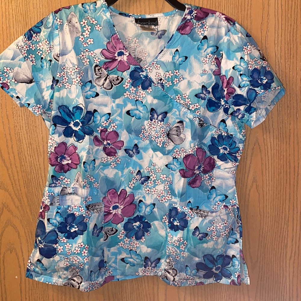 Cherokee Butterfly Scrub Top